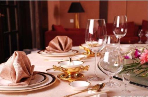 點(diǎn)品牌設(shè)計(jì)